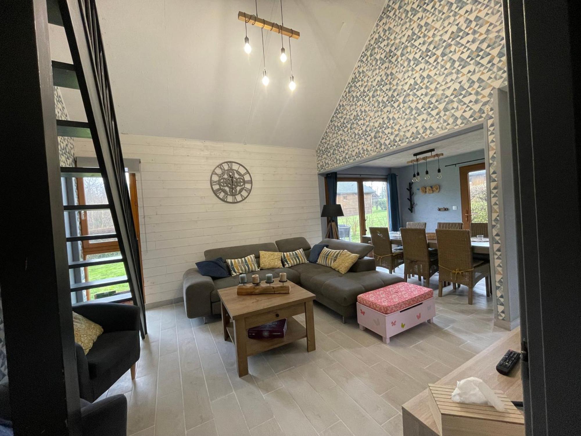 cottage chaleureux dans domaine privé Signy-le-Petit Esterno foto